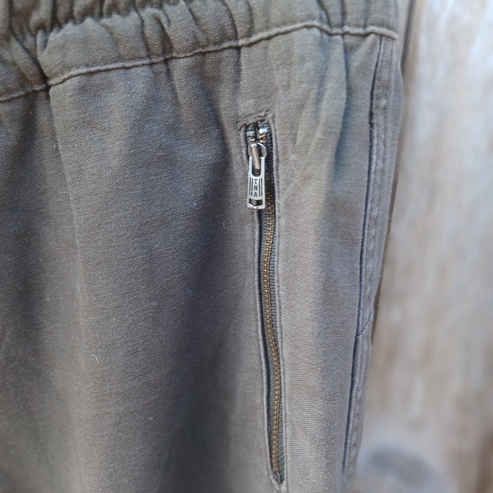 TNA Size 2 Olive slightly baggy pants. - Picture 6 of 8